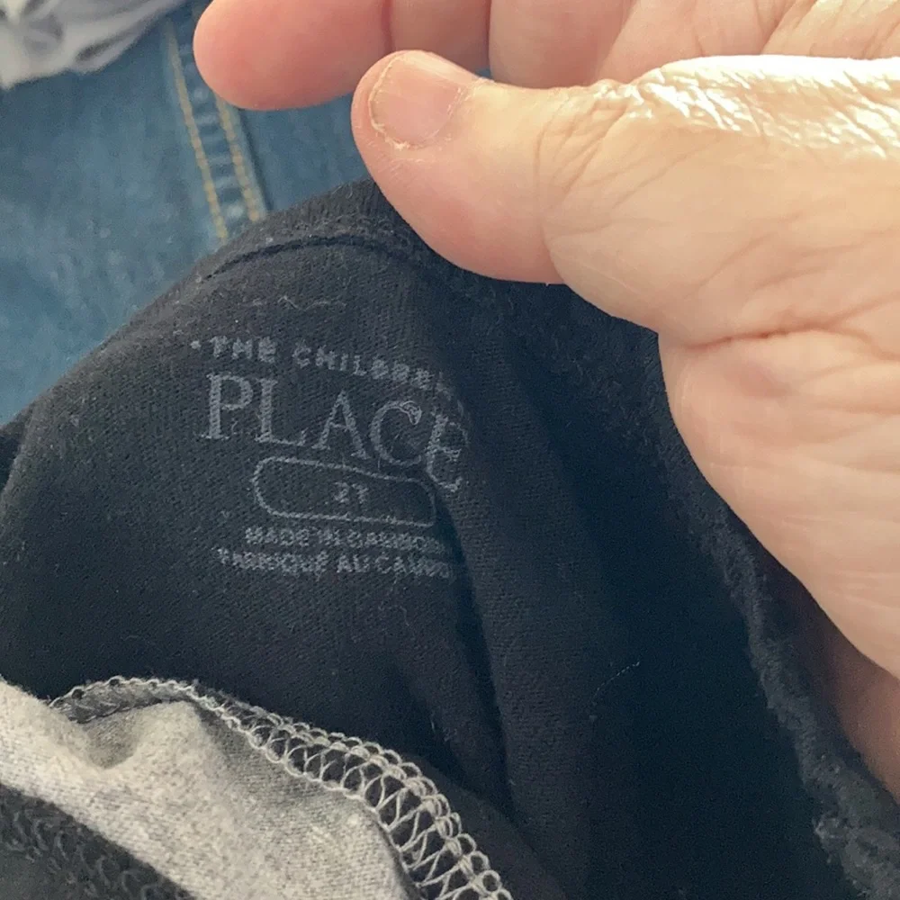 The children’s place tee 2t